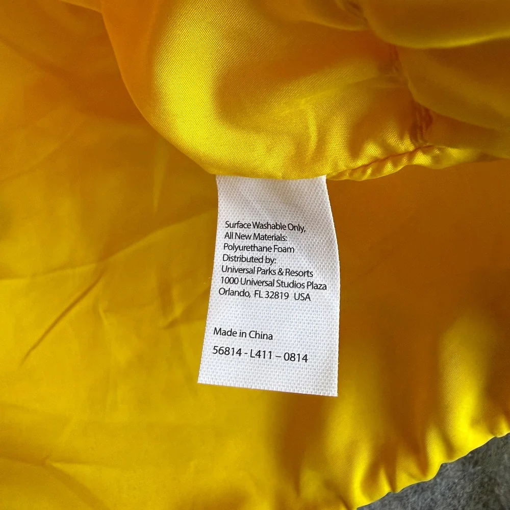 Universal Studios Despicable Me Minion Mayhem Plush Hat Yellow Kids Costume